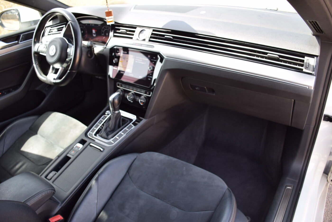 VOLKSWAGEN Arteon 2.0TDI RLine DSG