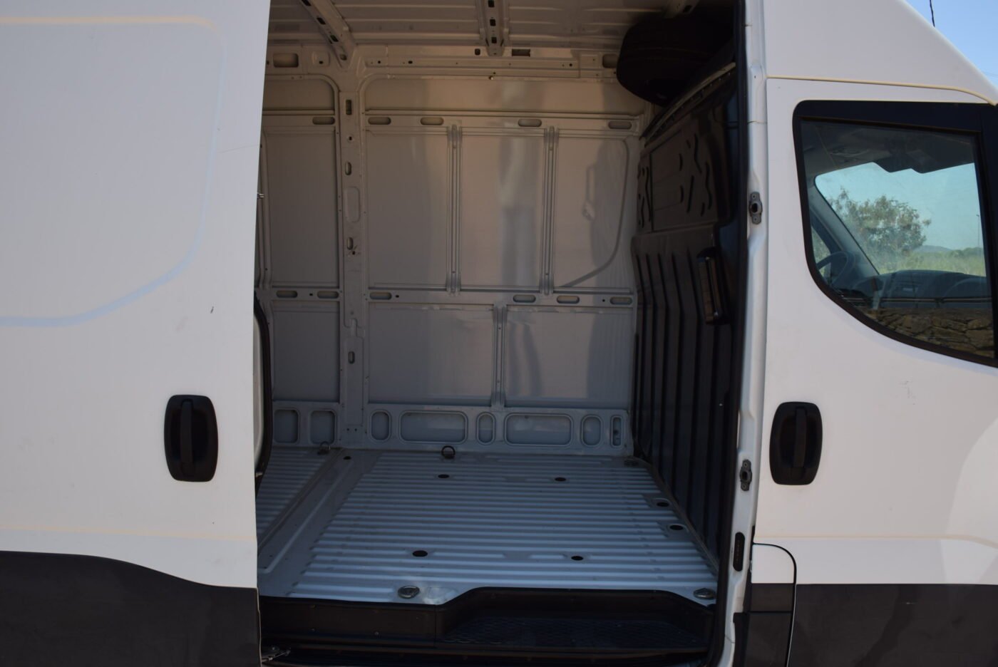 IVECO Daily 35S16 H2 16M3