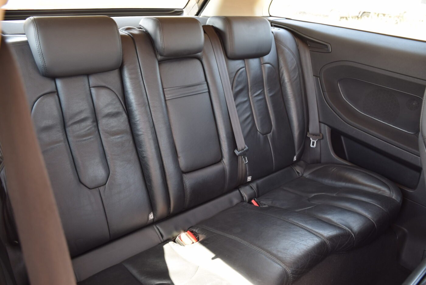 LAND-ROVER RANGE ROVER EVOQUE 2.2 SD4 4x4 190