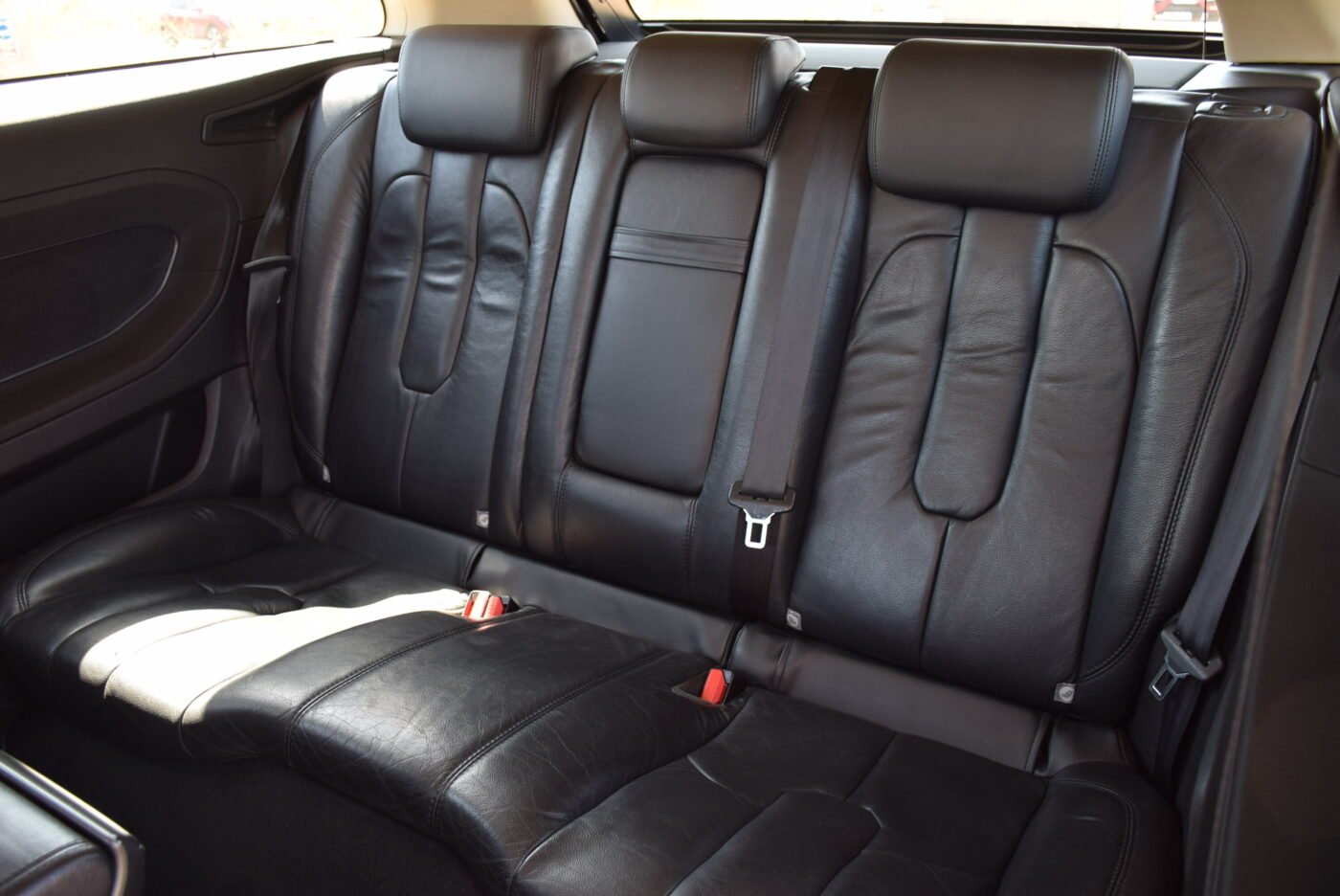 LAND-ROVER RANGE ROVER EVOQUE 2.2 SD4 4x4 190