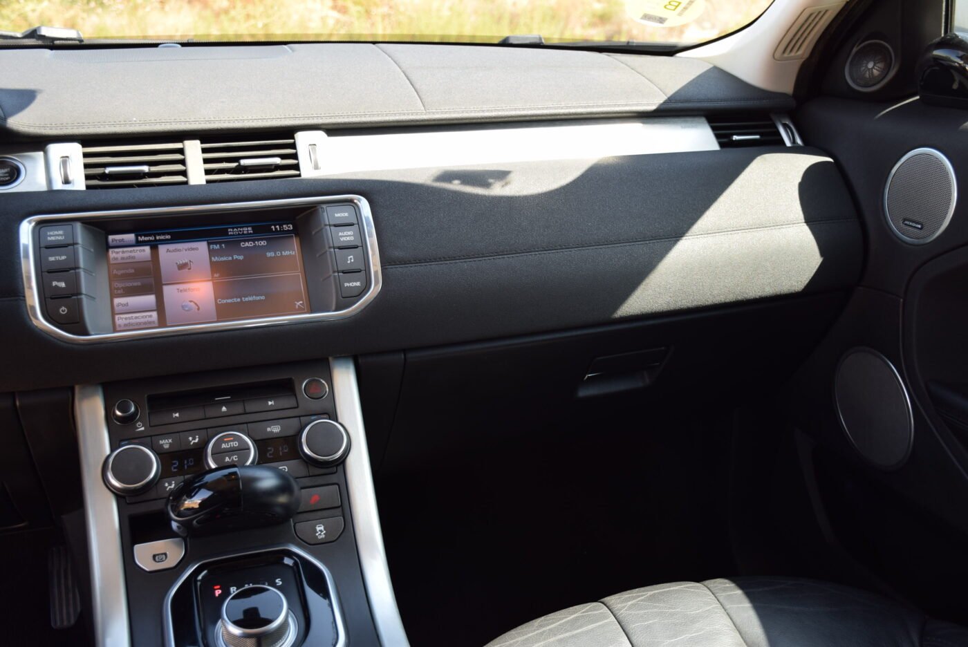 LAND-ROVER RANGE ROVER EVOQUE 2.2 SD4 4x4 190
