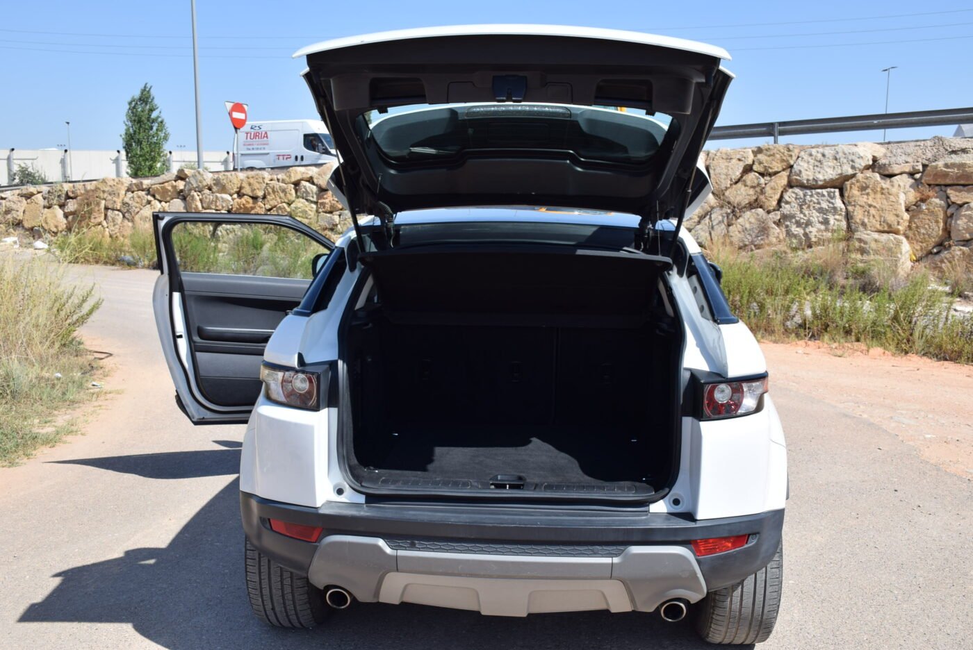 LAND-ROVER RANGE ROVER EVOQUE 2.2 SD4 4x4 190