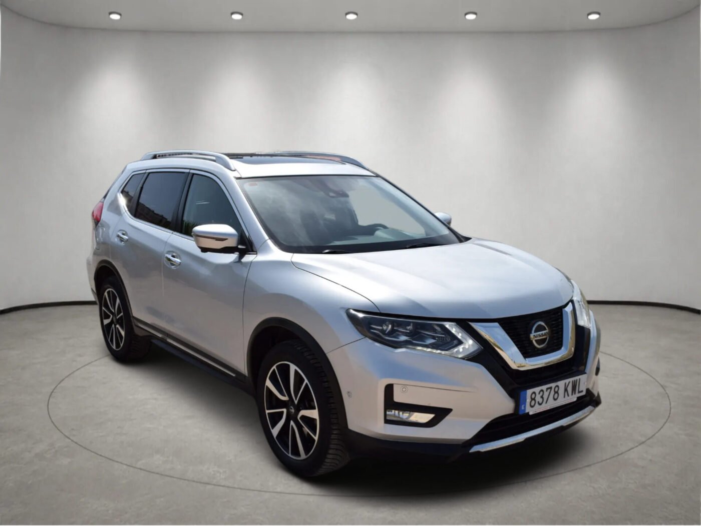 NISSAN TEKNA