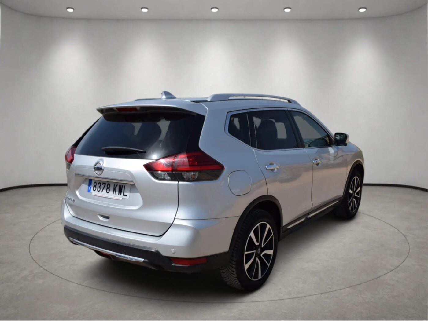 NISSAN TEKNA