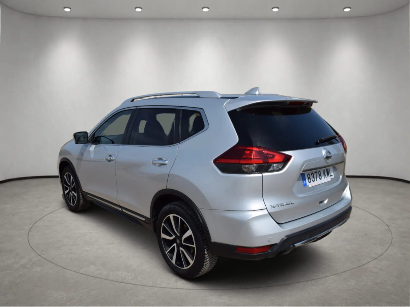 NISSAN TEKNA