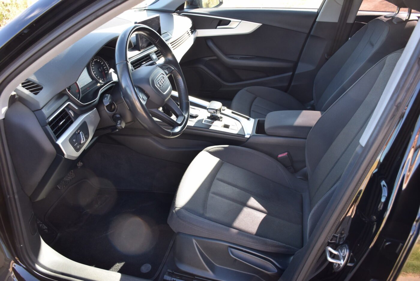 AUDI A4 2.0TDI STronic