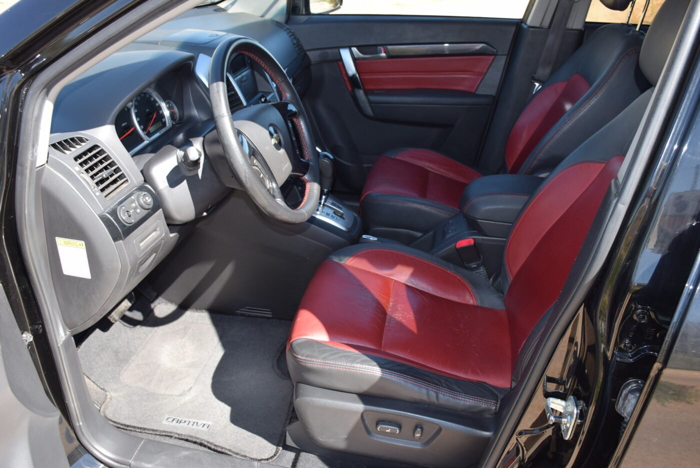 CHEVROLET Captiva 2.0VCDI LXT