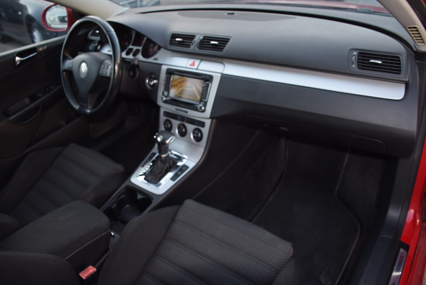 VOLKSWAGEN Passat Variant 2.0TDI RLine  DSG