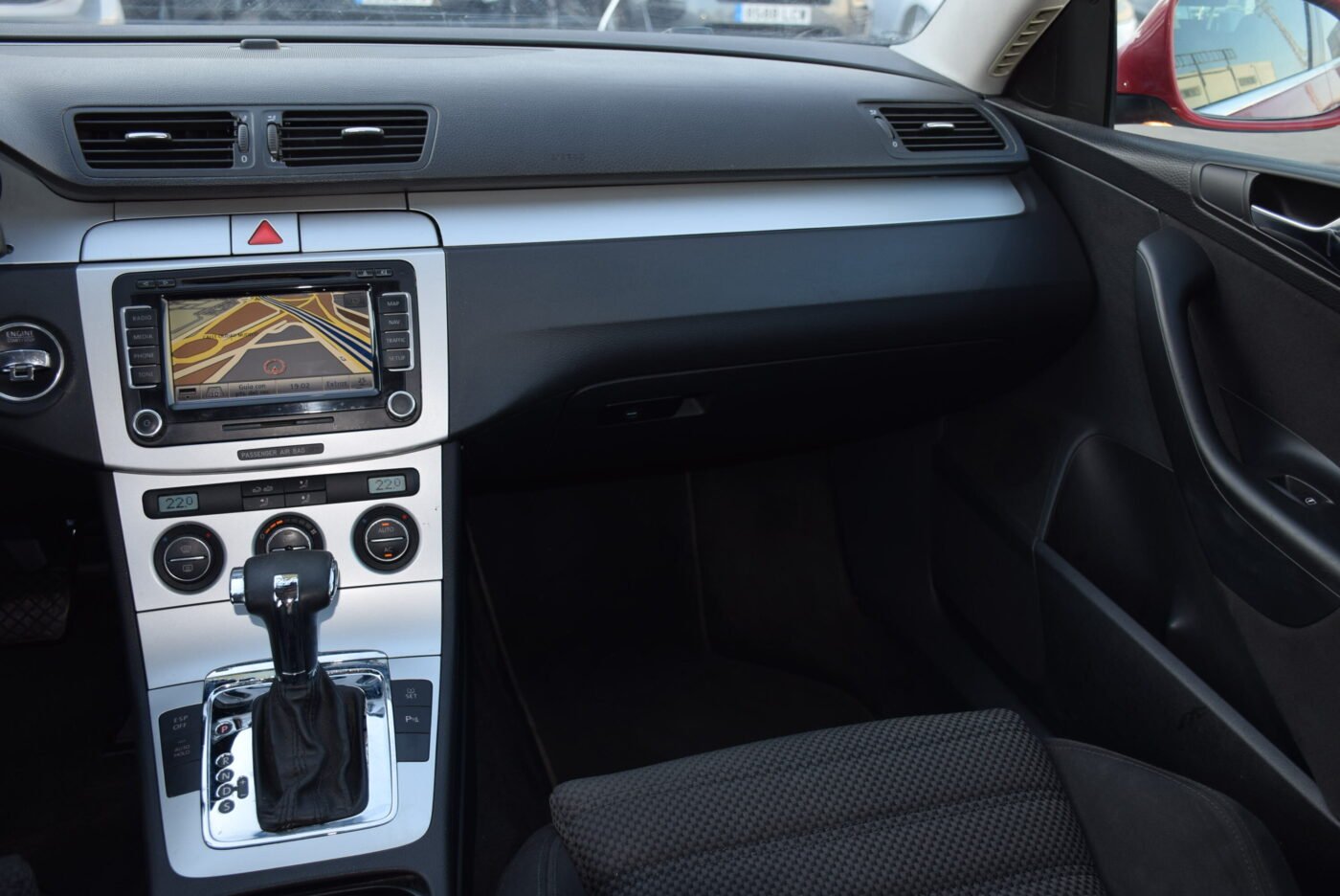 VOLKSWAGEN Passat Variant 2.0TDI RLine  DSG