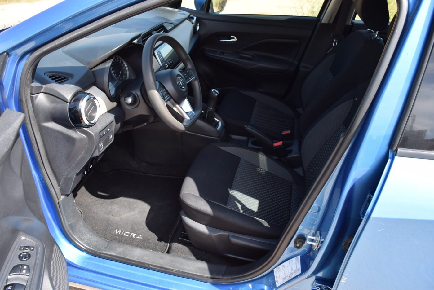 NISSAN Micra 1.0 Acenta