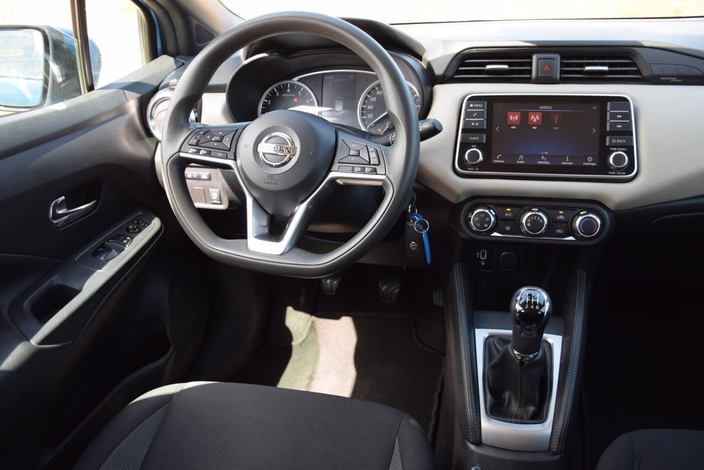 NISSAN Micra 1.0 Acenta
