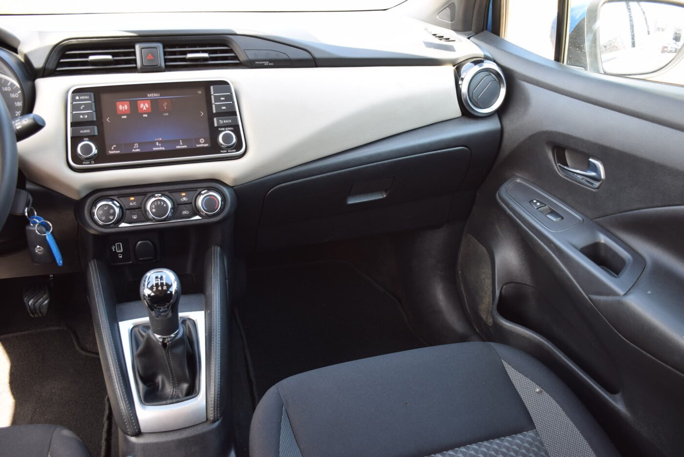 NISSAN Micra 1.0 Acenta